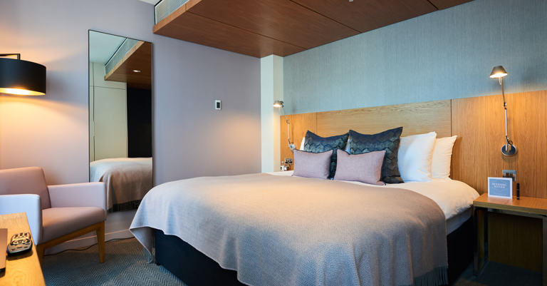 Double room at Apex City of London Hotel Double room at Apex City of London Hotel