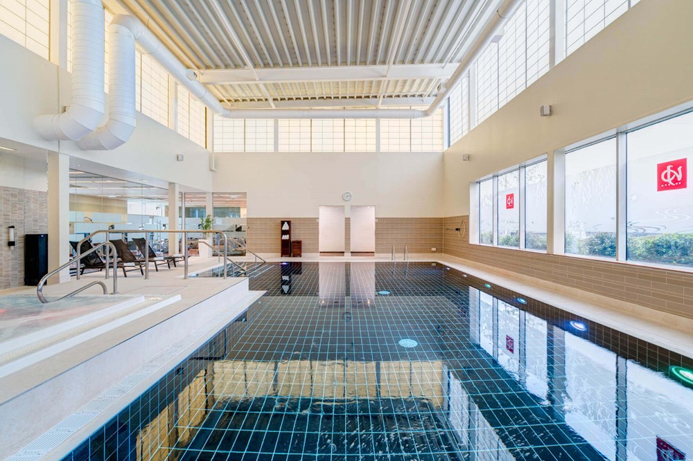 Swimming pool and hydrotherapy spa pool at Yu Spa, Dundee