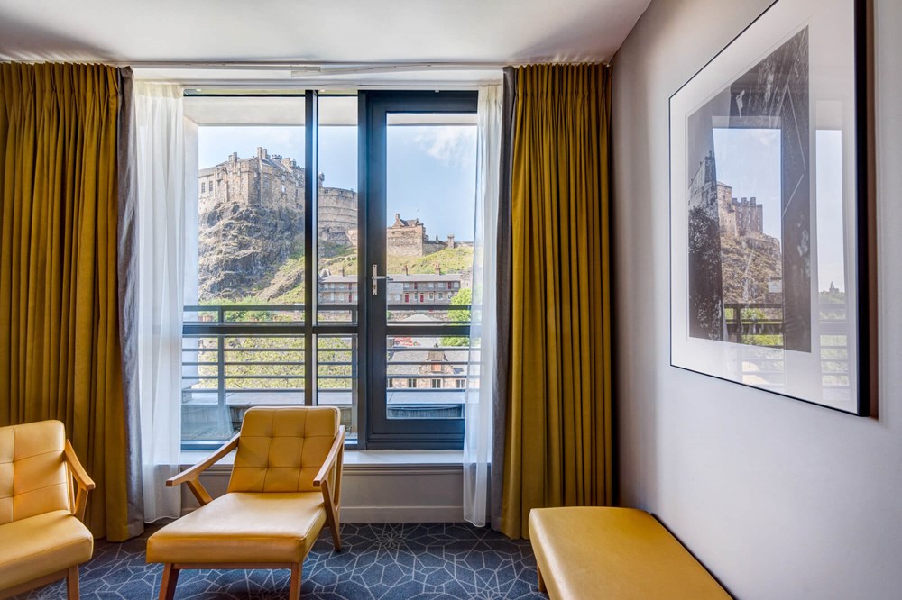 Castle View Deluxe Room with Balcony view of Edinburgh Castle at Apex Grassmarket Hotel