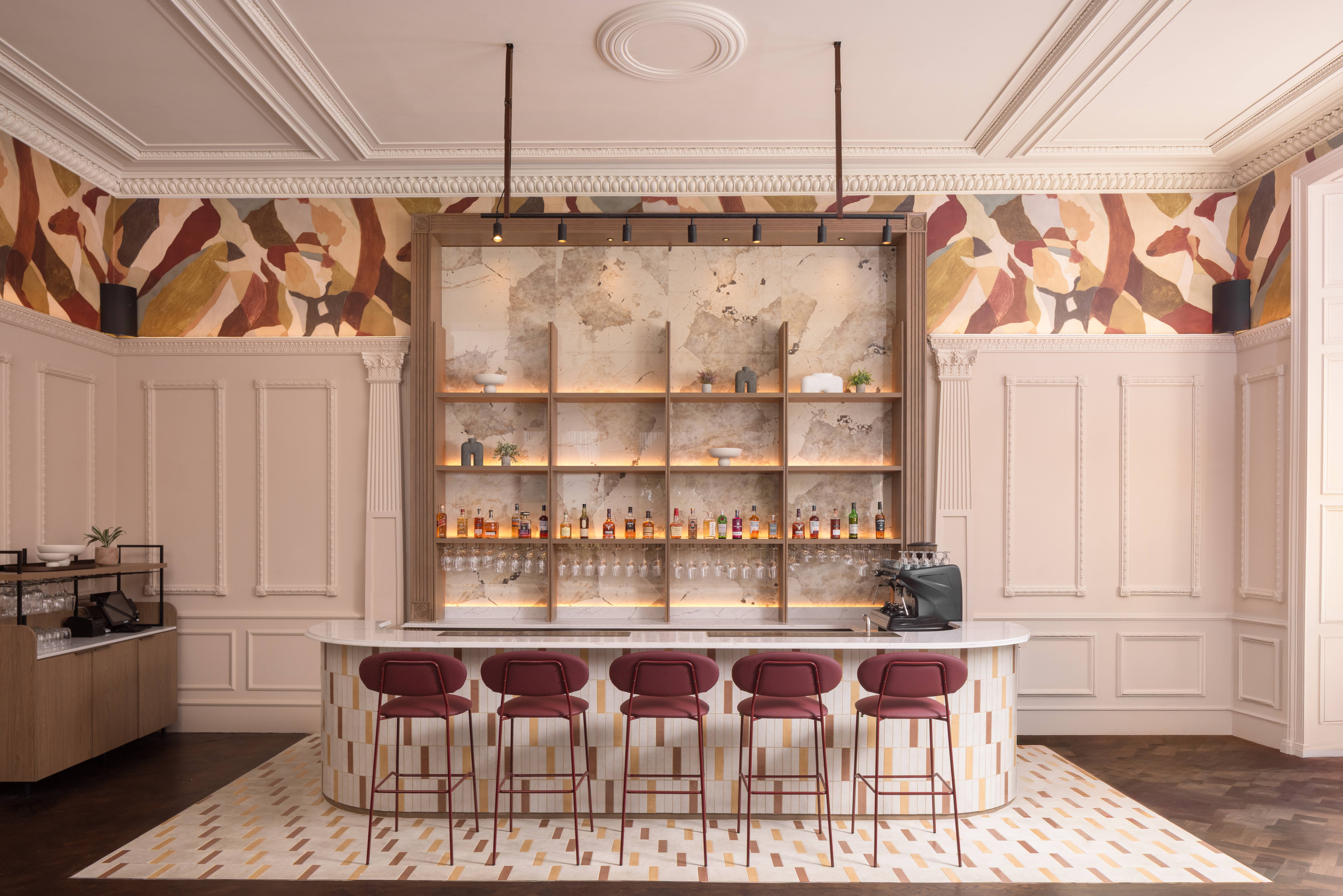 1813 Bar