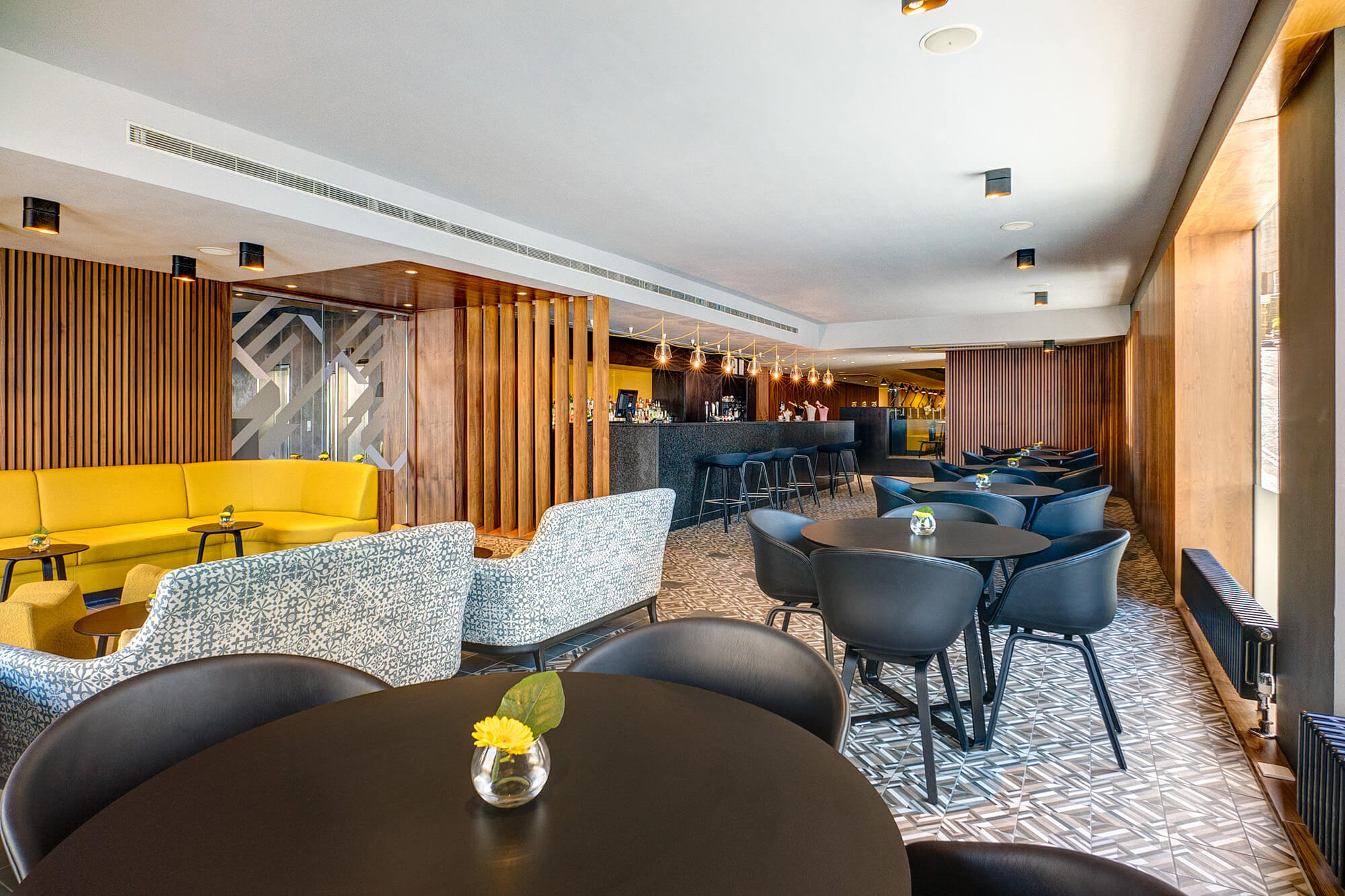 dining at apex city of edinburgh hotel
