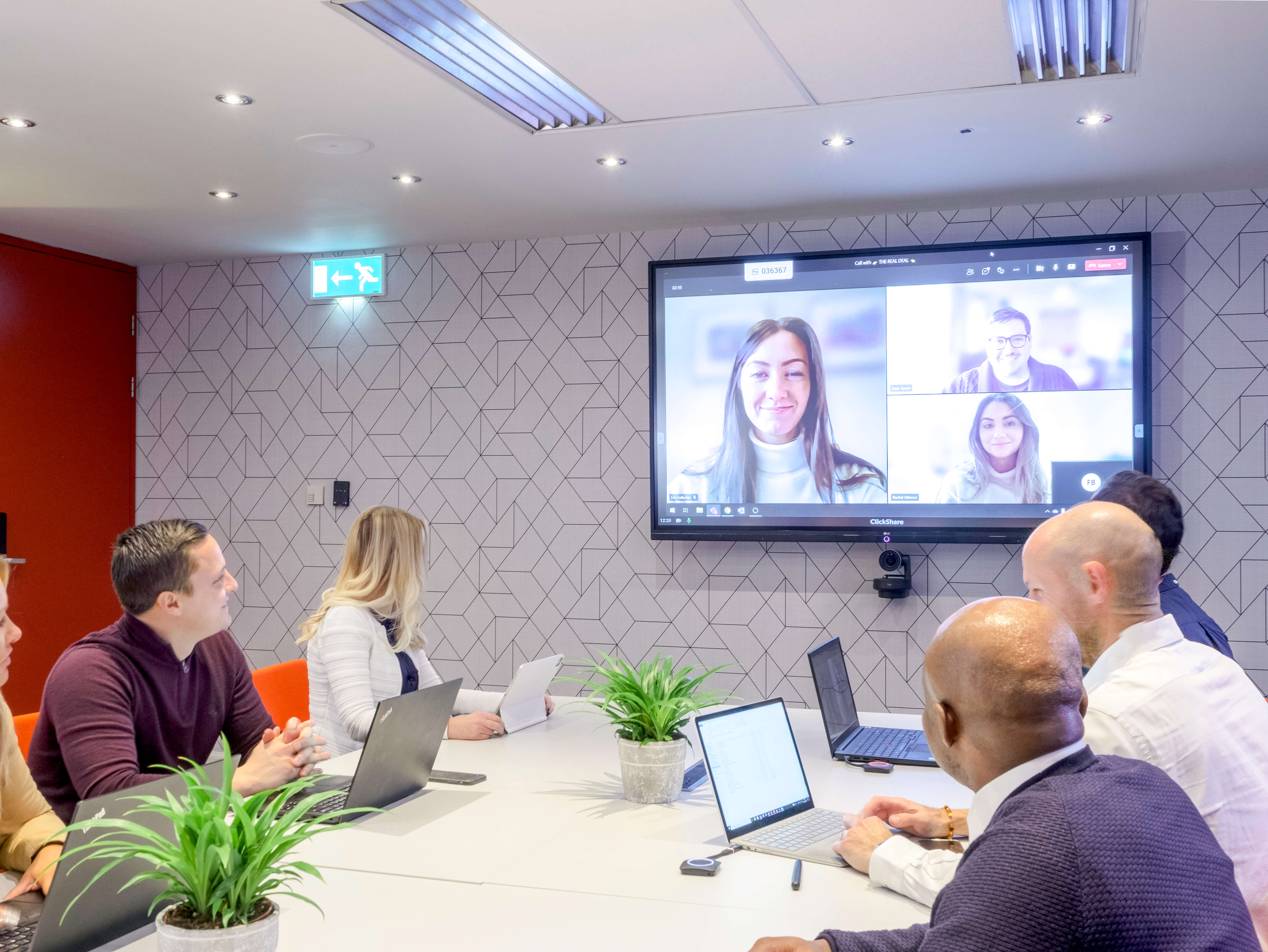 hotels with meeting rooms