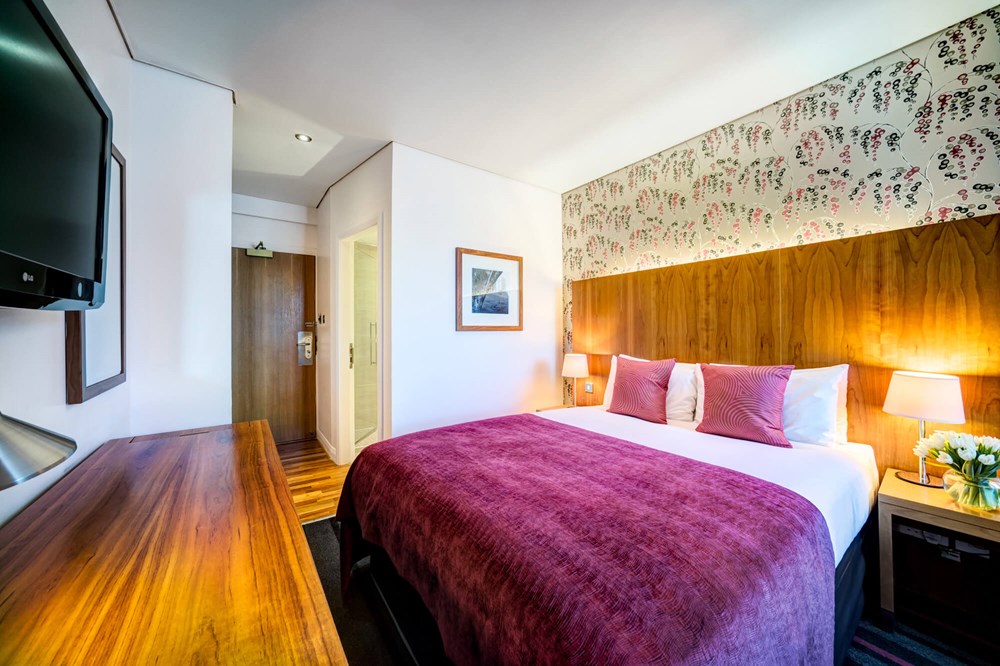 Small City Room with double bed at Apex Haymarket Hotel