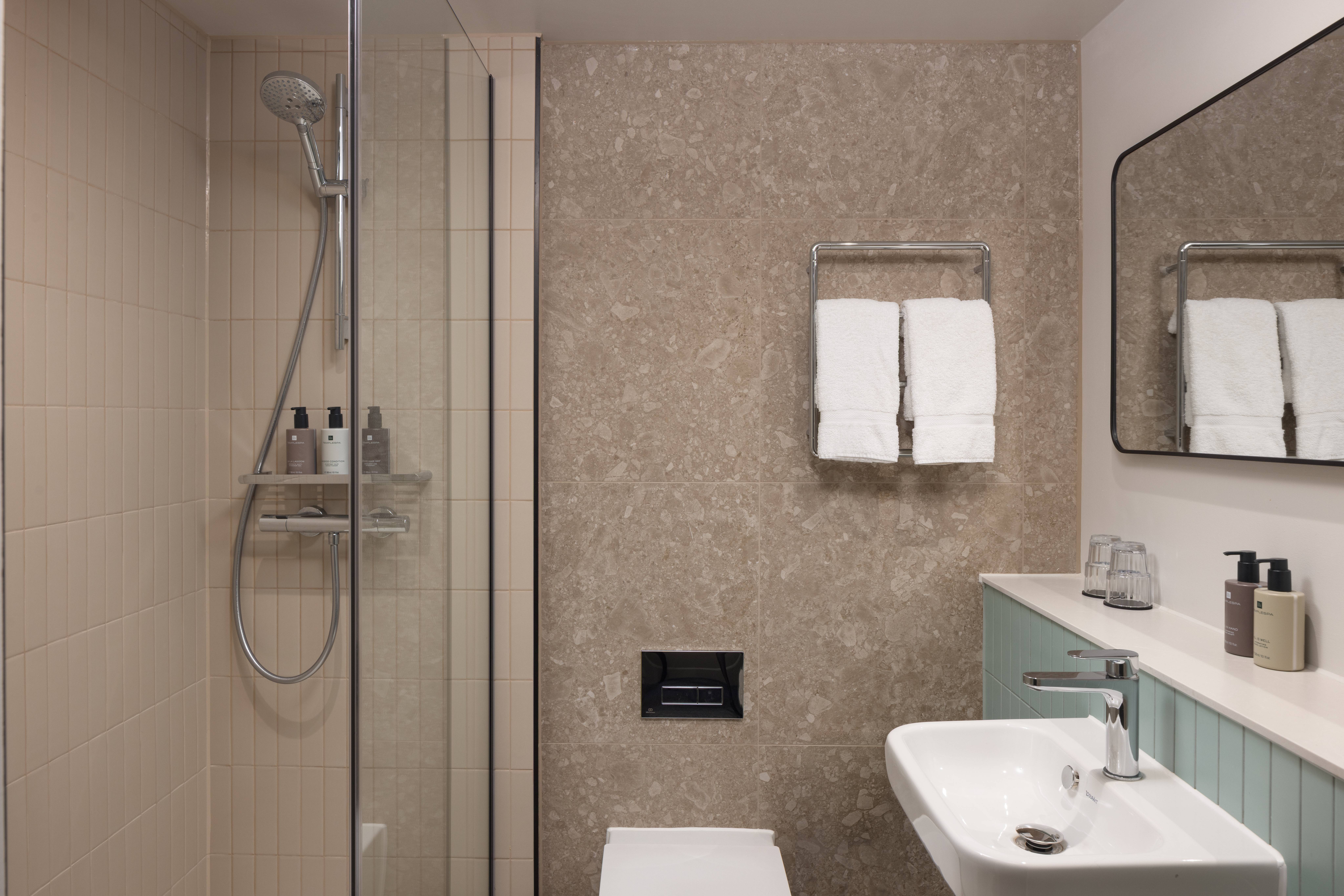 Bathroom in the Junior Suite at Apex Dunblane Hydro Hotel